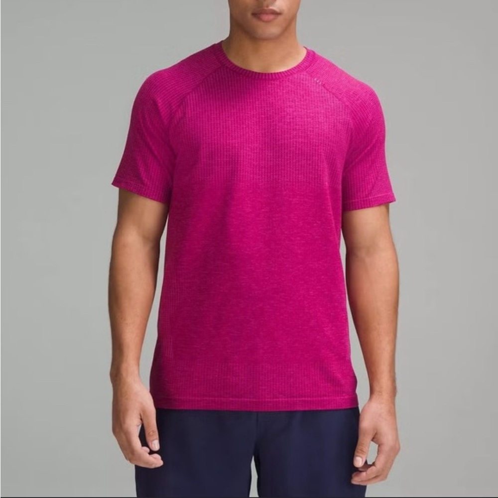 Lululemon Metal Vent Tech Short Sleeve Sonic Pink/Wild Berry Size Large